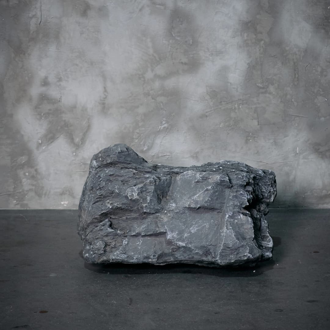 Piedra gris ll