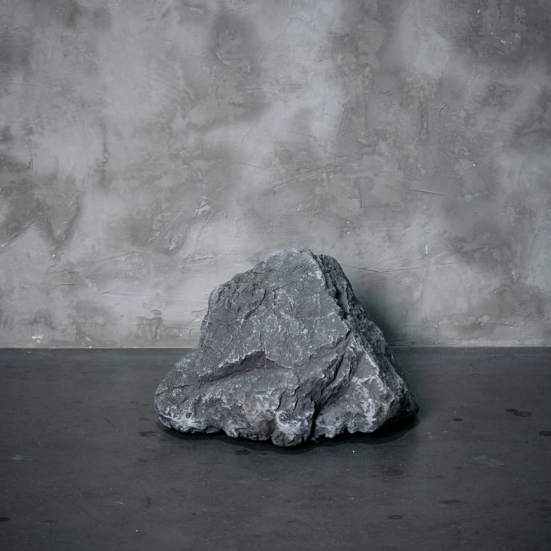 Piedra gris l