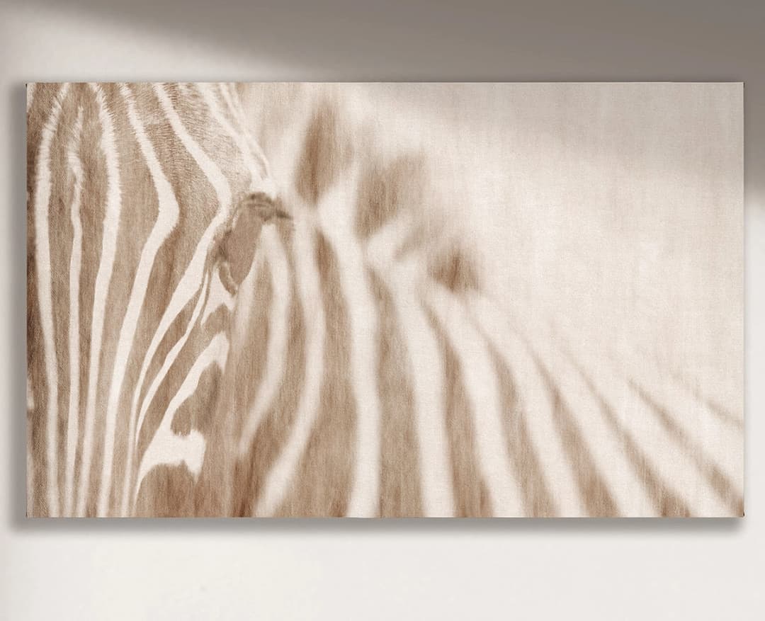 Cuadro Kenia horizontal - 190x120 cm / Lona tensada con bastidor + marco de madera negro