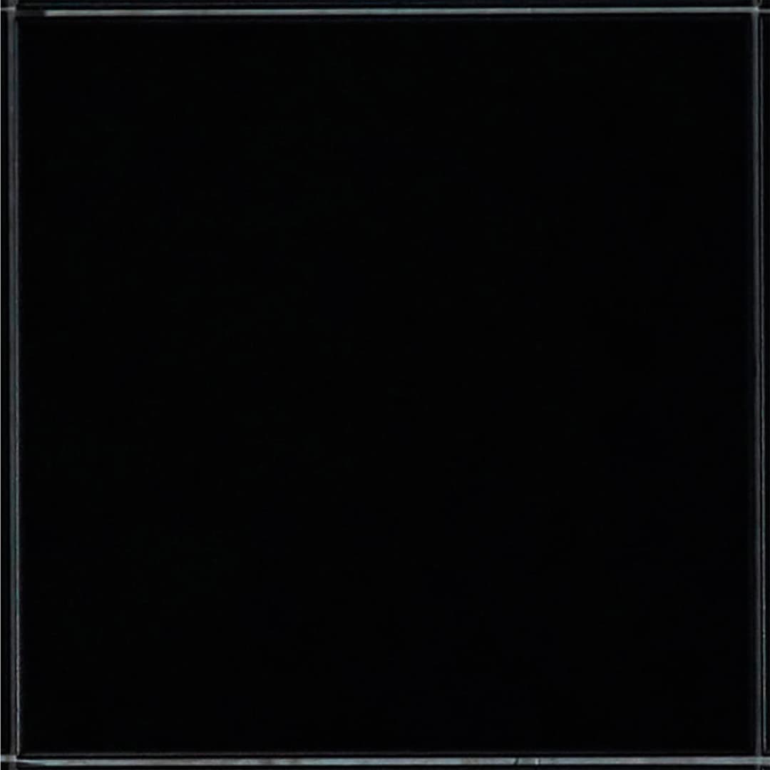 Gres Porcelánico Dolcevita Black Mate 20x20 cm