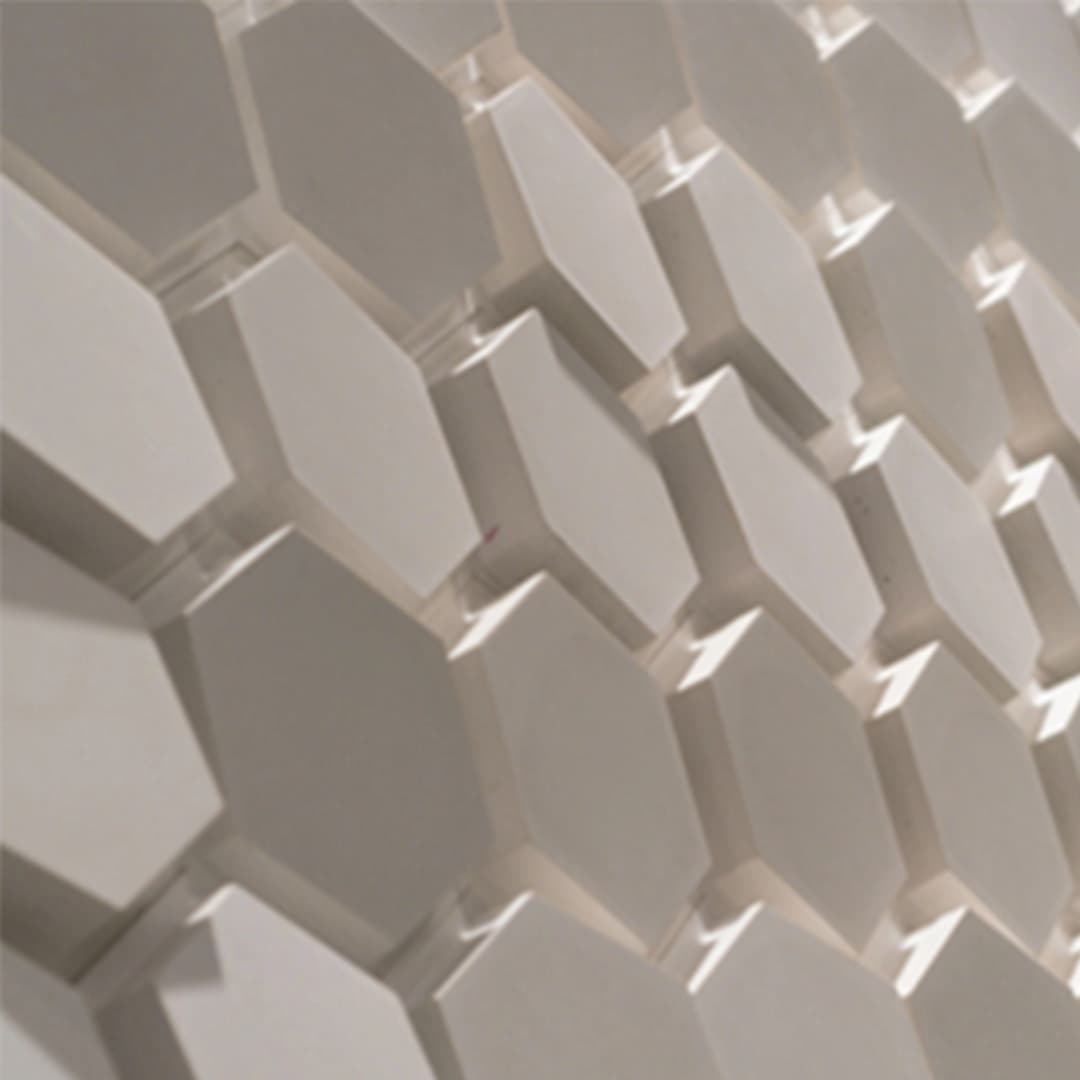 Cemento Arquitectónico Polygon Paris Branco Mate 15x17.3x3.5 cm